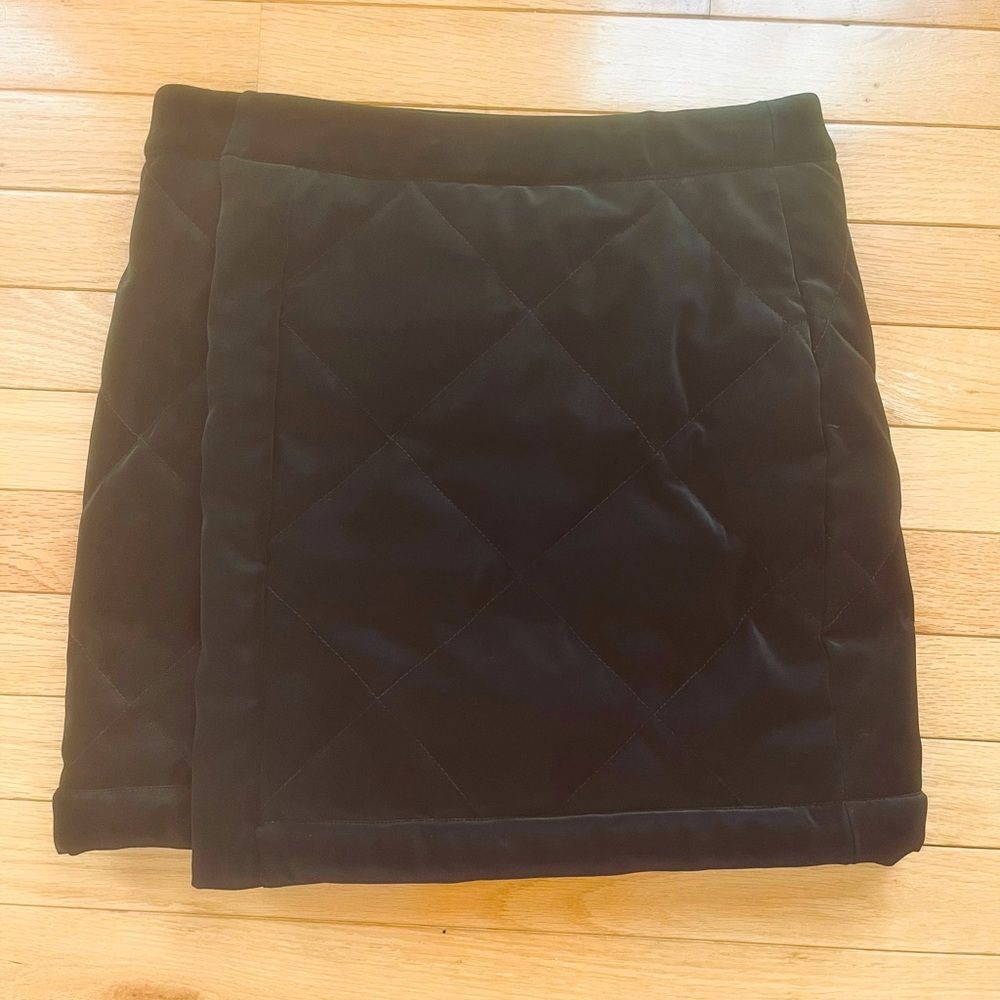 NWOT Camila Coelho Puffer Mini Skirt